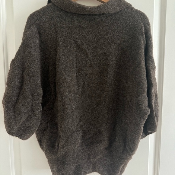 Polo-Collar Button-Up Knit Sweater - Short Sleeves - Size M - Picture 6 of 8